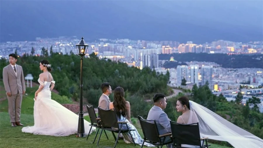 এআই বদলে দিচ্ছে চীনের বিয়ে-অর্থনীতি: নতুন যুগের সূচনা