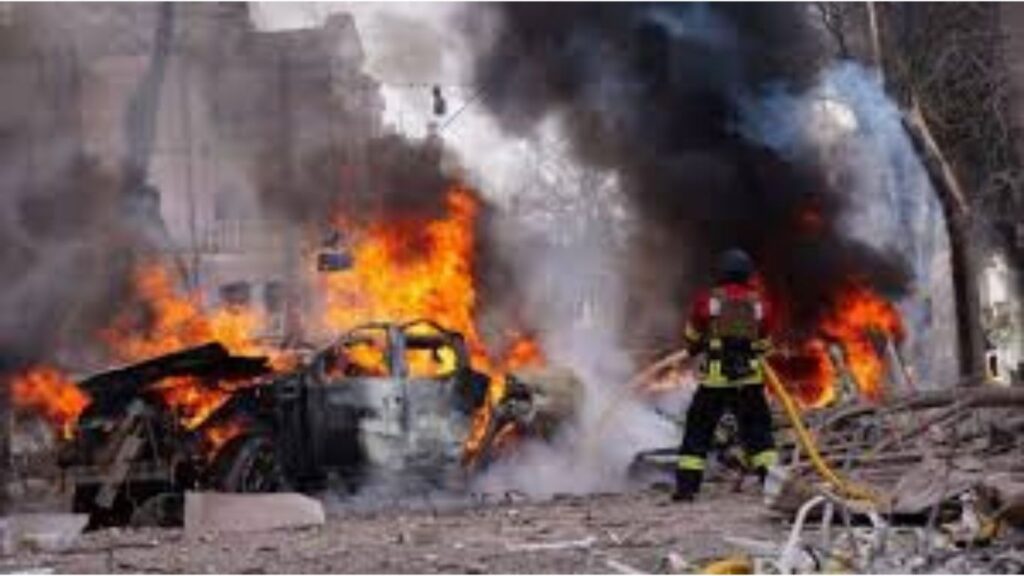 ইউক্রেনের সুমি শহরে রুশ হামলায় নিহত ২০: জেলেনস্কি