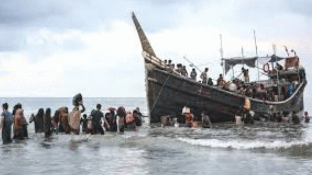 মিয়ানমারের উপকূলে জাহাজডুবি, চারশোর বেশি রোহিঙ্গার মৃত্যুর শঙ্কা